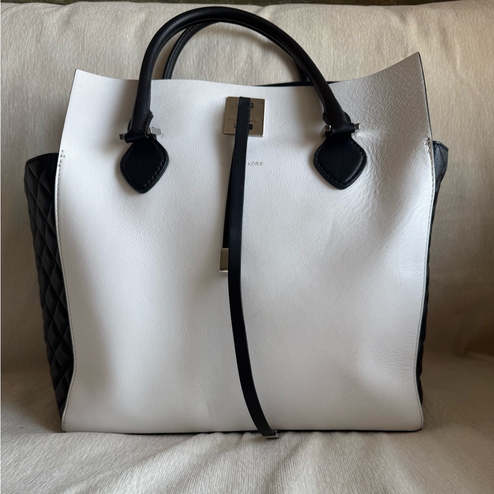 Michael Kors Miranda Tote